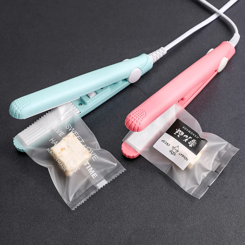 Ceramic Mini Hair Straightener